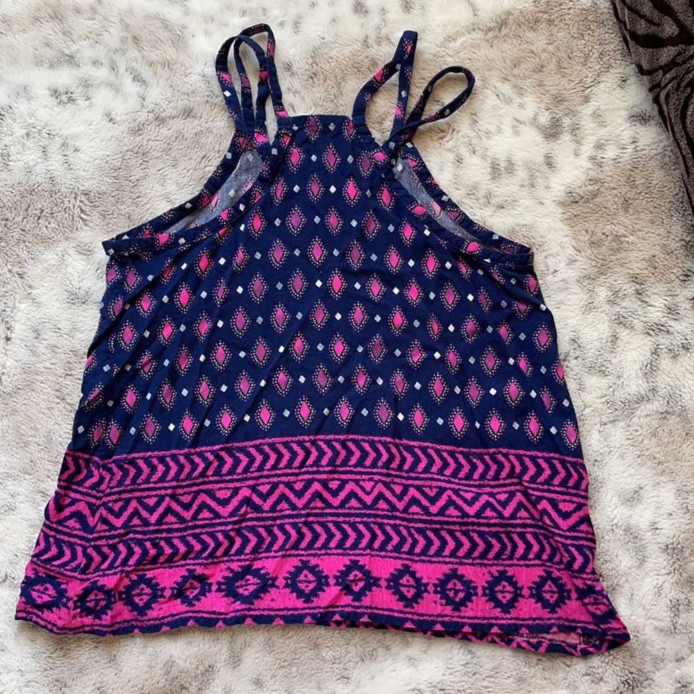 Tank 💘 - Picture 5 of 6